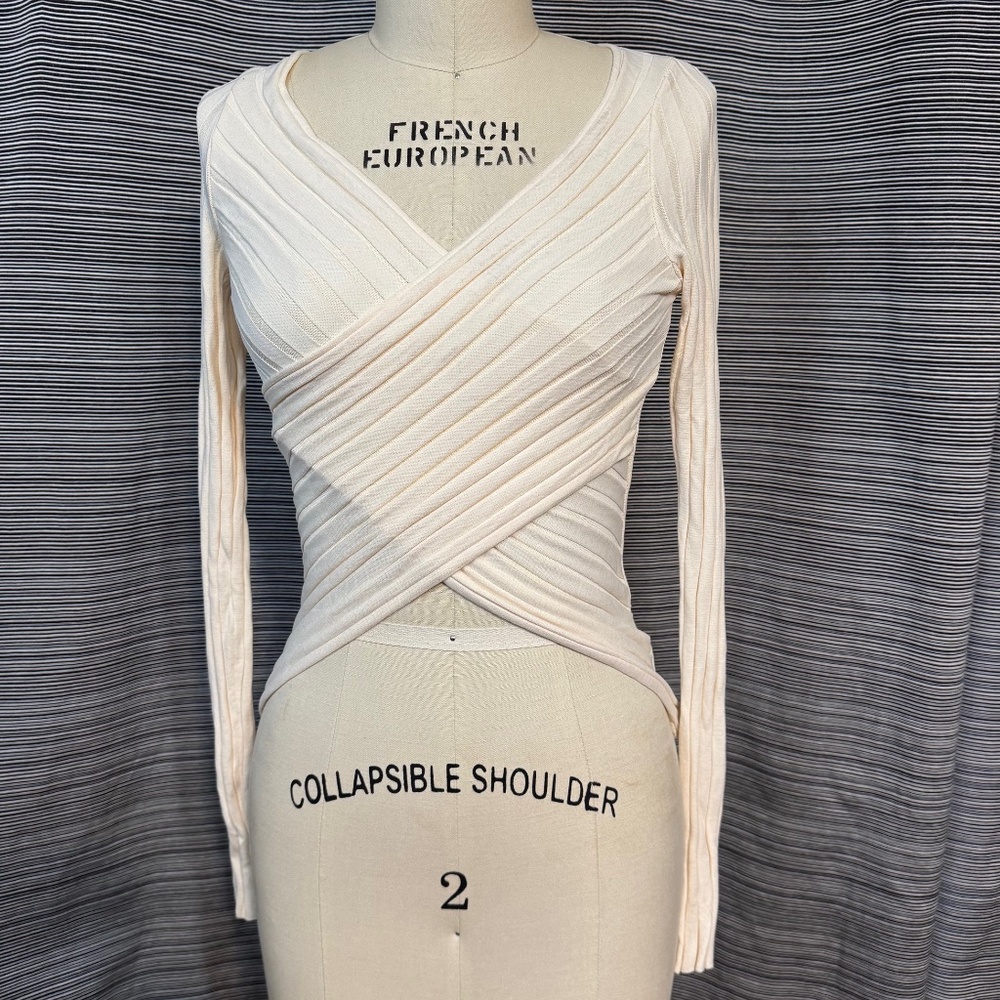 Urban Outfitters Cream Knit Wrap Front Sweater in XS New without Tags
